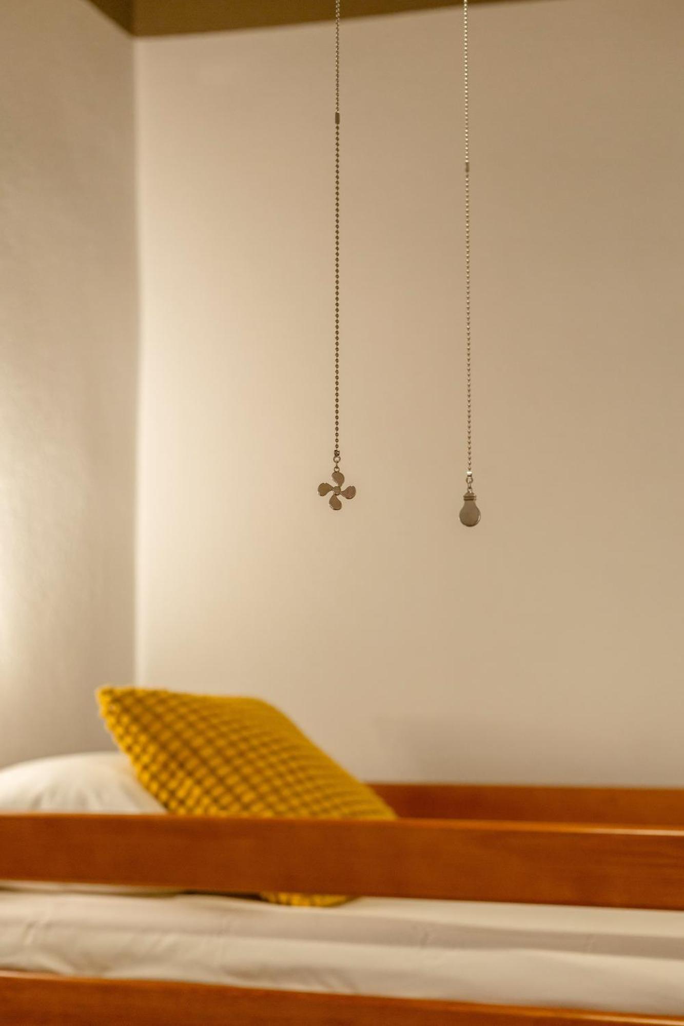 Casa Storica Di Charme Con Vista Mare Nel Cuore Di 卡利亚里 外观 照片
